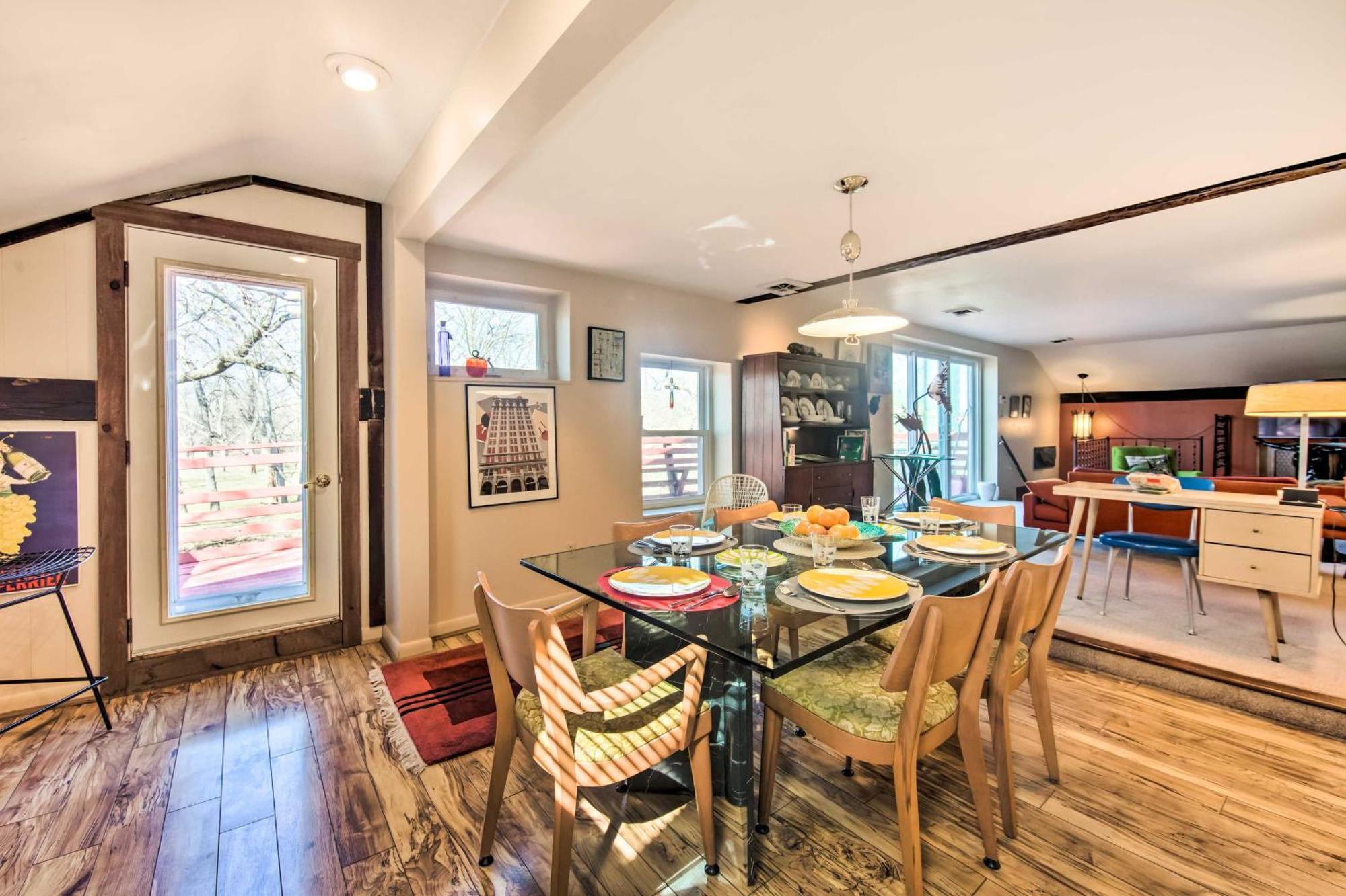 Runningwater Apartment In Lancaster With Deck Kültér fotó